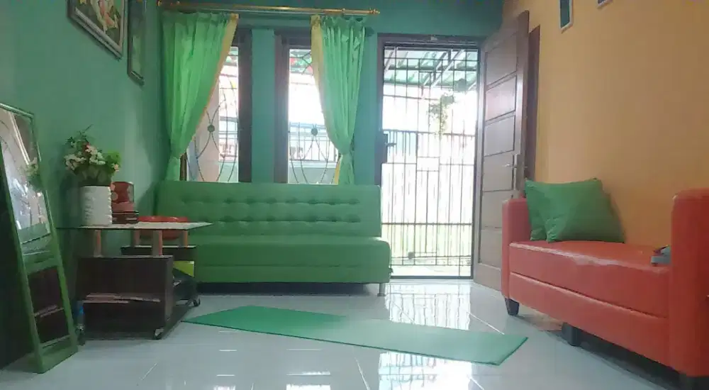 Rumah full furnish  untuk muslim