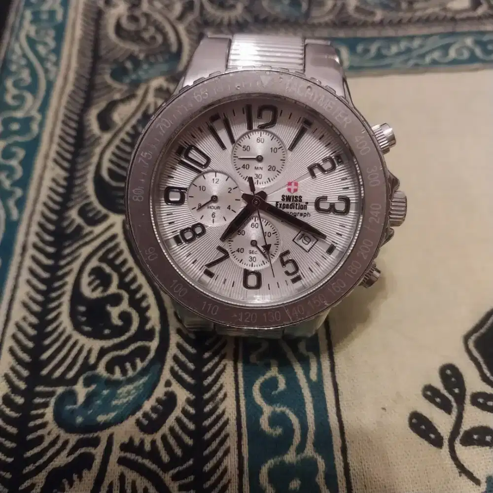 Jam tangan pria original
