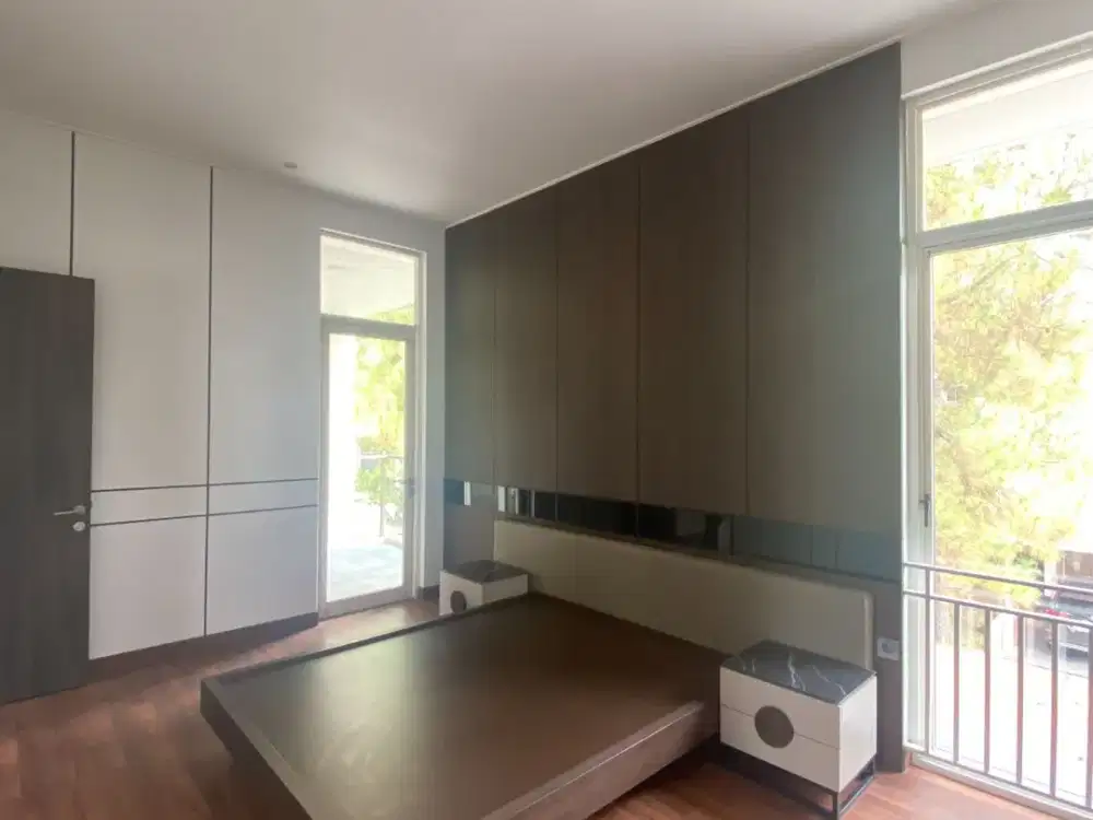 MURAH! Rumah Renovated di Kota Baru Parahyangan