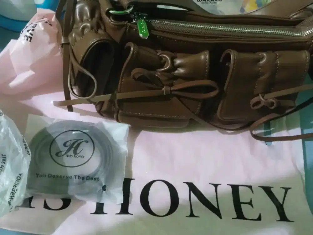 Jimshoney Warna coklat