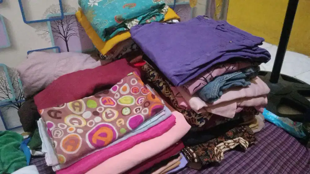 Preloved Baju, Sweater, Gamis