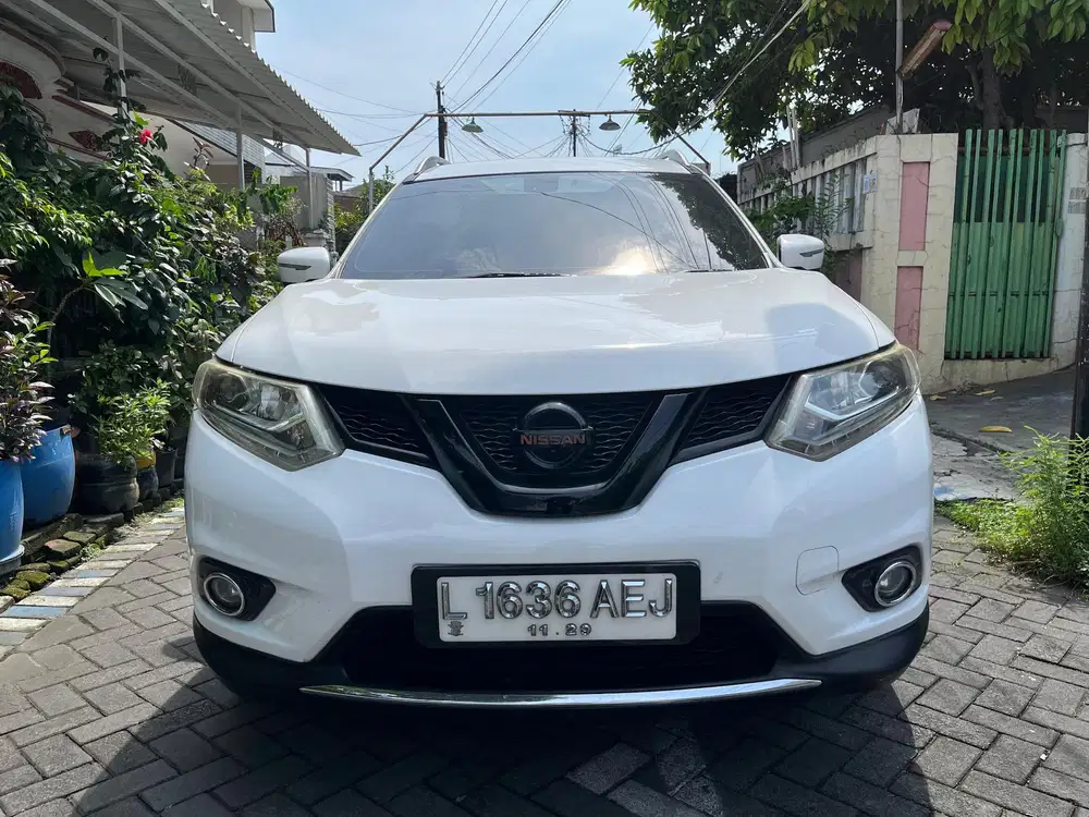 Nissan X-Trail 2.5 at 2015 Bensin