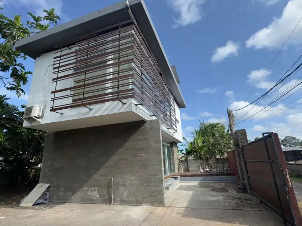 Gedung Kantor Premium 2 Lantai Dijual, di Lodtunduh, Ubud Area