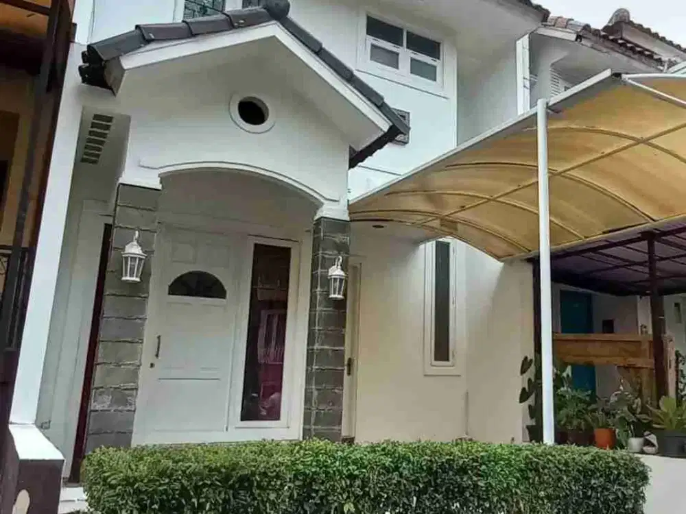 Rumah  Cantik  Dalam Cluster Di Lebak Bulus Jaksel