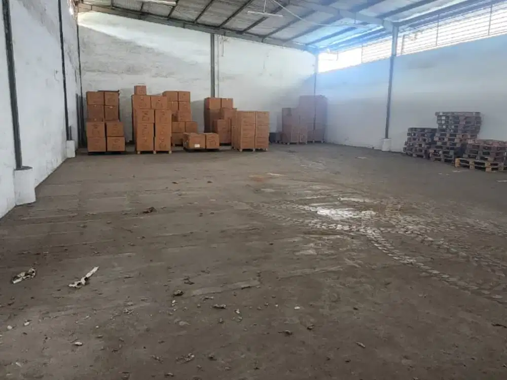 Di jual atau Di Sewa'kan Gudang di jl.tanjung pura.kalideres.jakarta barat