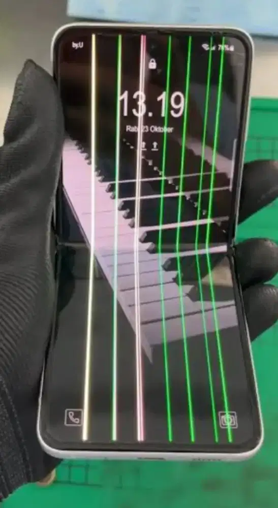 Dijual Samsung Z Flip 3 8/128 5G lcd garis yg lain normal