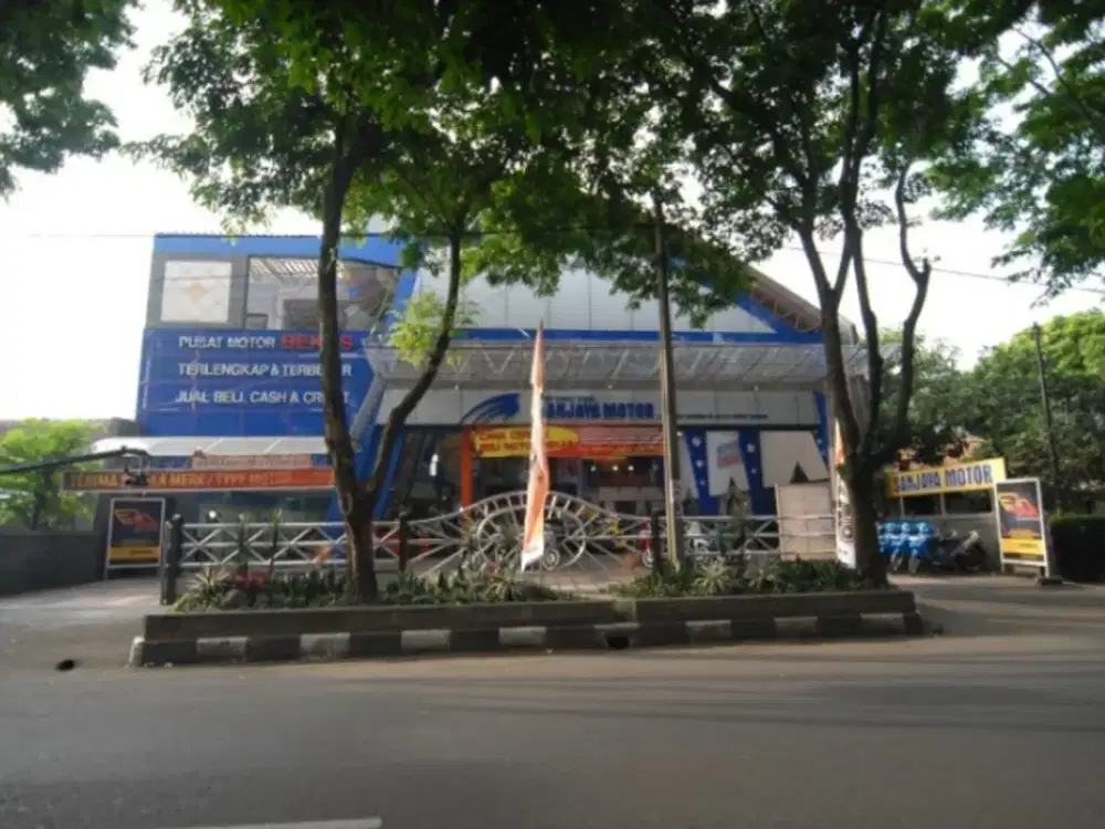 Dijual Gudang Kantor Ciateul Alun Bandung