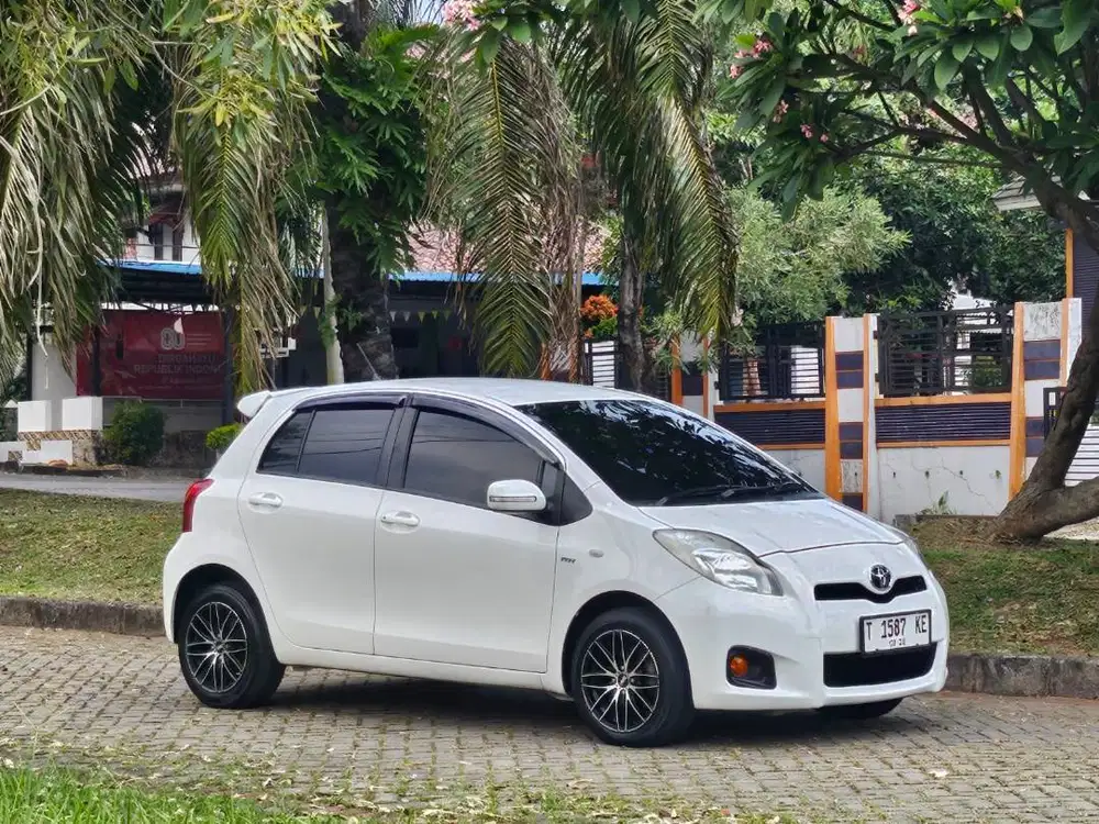 [TERMURAH] Toyota Yaris Bakpao J 1.5 AT 2013