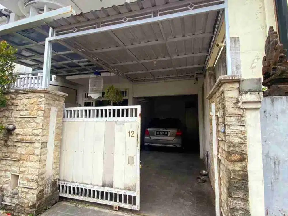 DIJUAL RUMAH LANTAI 2 LOKASI GATSU
