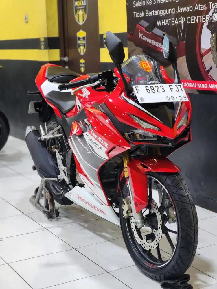CBR 150 R THN 2024 KM 600 PERAK (PUTRA TUNGGAL MOTOR