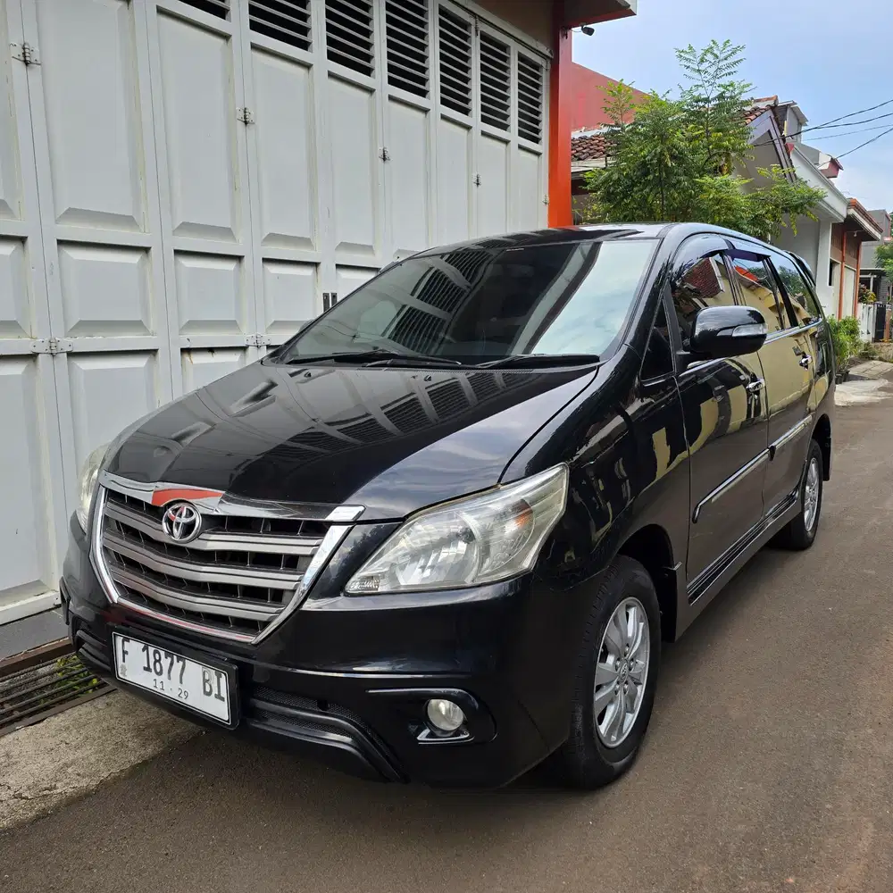 Toyota Kijang Innova 2014 Bensin