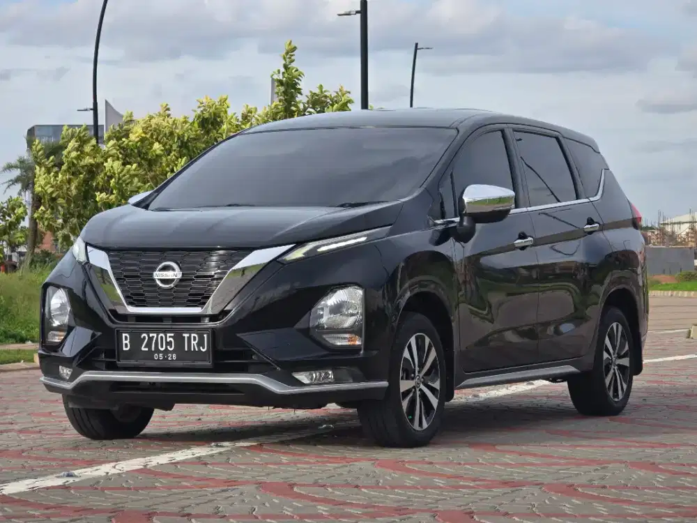 Nissan Livina VL 1.5 AT
2020
Hitam