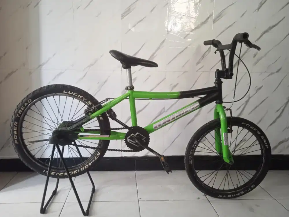 Sepeda anak Bmx uk20 GT