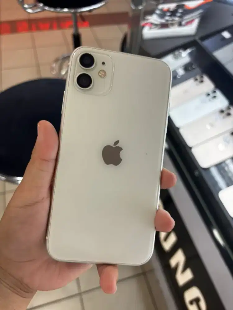 Yuhu masuk Iphone 11 inter 64GB & 128GB like new