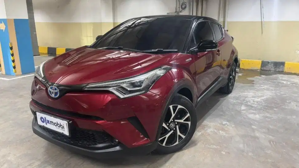 Pajak Panjang TDP 16JT Toyota CHR 1.8 Hybrid-AT 2021 Merah