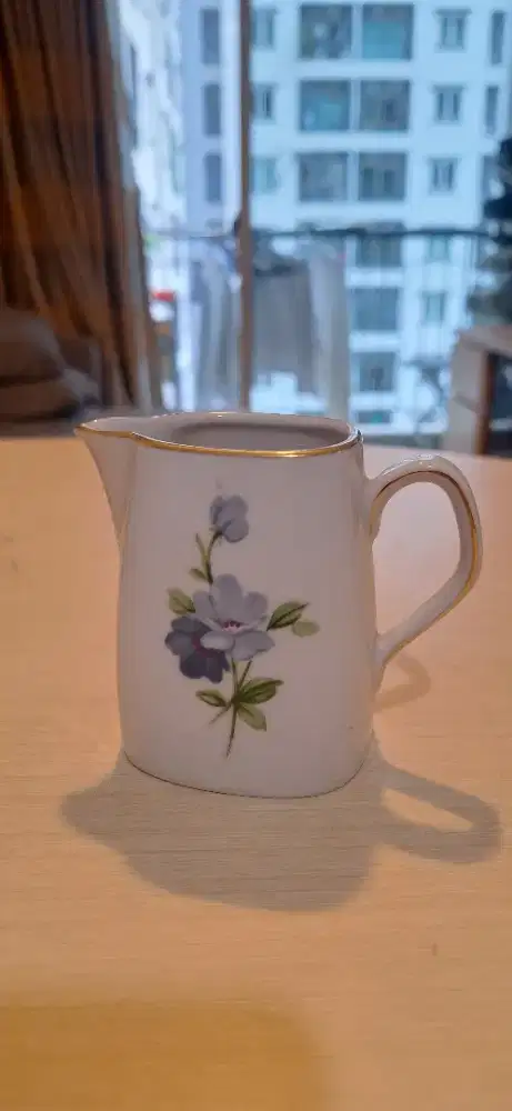 DIJUAL – Koleksi Mini Pitcher & Sugar Pot Vintage Eropa