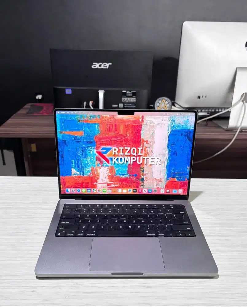 MacBook Pro M1 2021,Apple M1 Pro CPU 10-Core Ram 32GB SSD 512GB