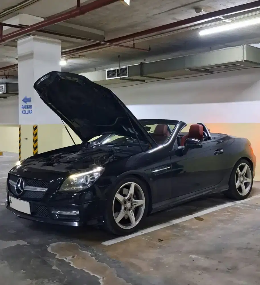 MURAH. Mercedes Benz SLK200 MAGIC SKY AMG Cabrio 2012 slk250 slk 2011