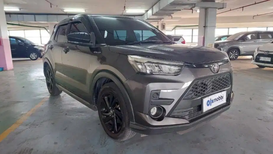 DP Rendah  9JT Toyota Raize 1.0 G One Tone Bensin-MT 2021 Abu-Abu