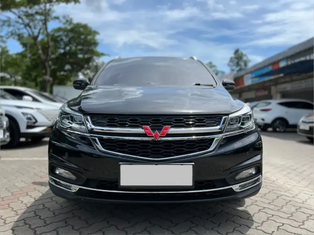 HARGA TERMURAH!! WULING CORTEZ 1.5 LT LUX MATIC HITAM 2019 SUNROOF