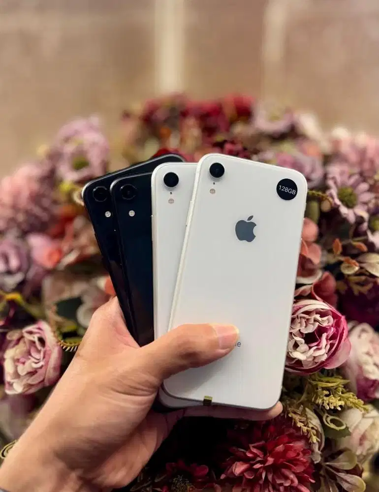 Iphone Xr 64 / 128 GB (Kredit Via Aplikasi DP 0%)