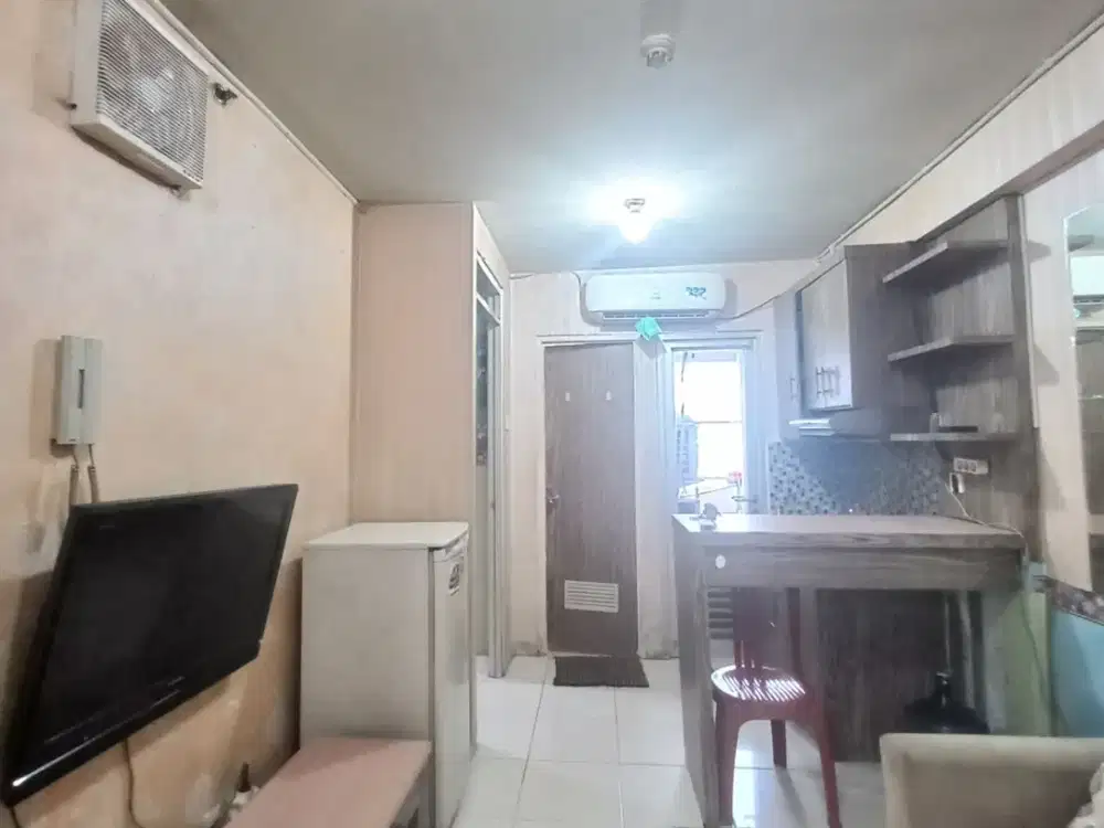 Sewa Apartemen gading nias EMERALD lt 22 type 2kamar fully furnished