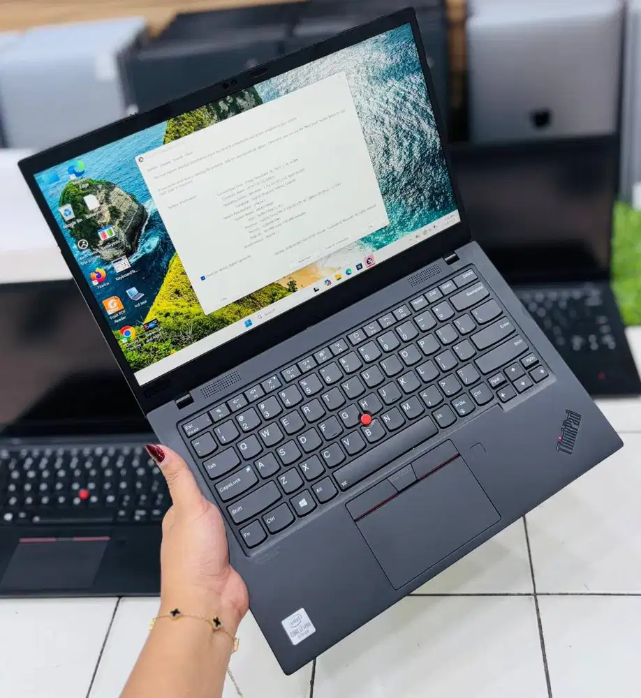 Laptop Lenovo Thinkpad X1 Carbon Core i7 Gen10 Ram 16GB 14inch N-DC