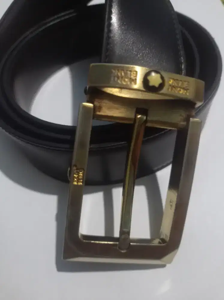 Ikat Pinggang Gesper Merek : Mont Blanc