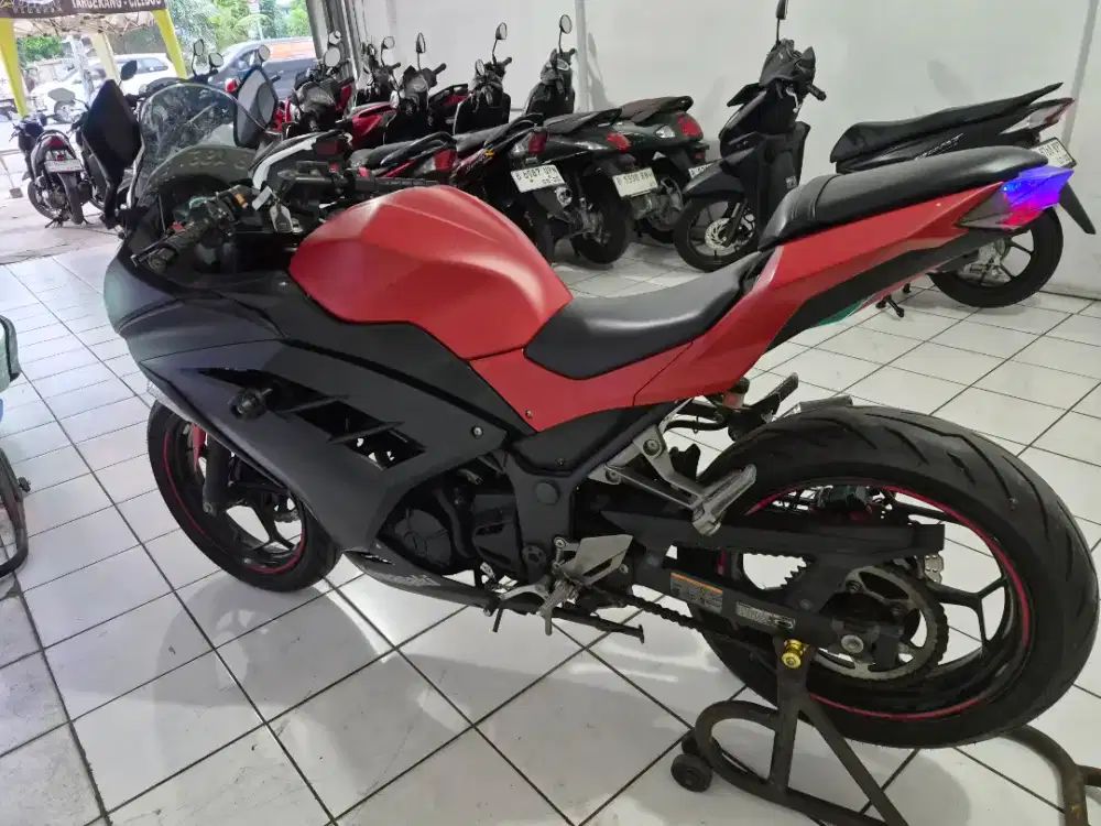 NINJA 250 F1 ABS KM 15RIBU TGN 1 OKe Cas/ kredit DP 500