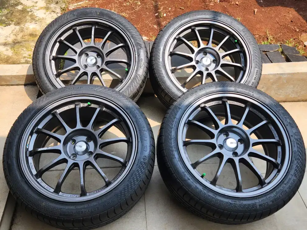 Jual velg dan ban R18