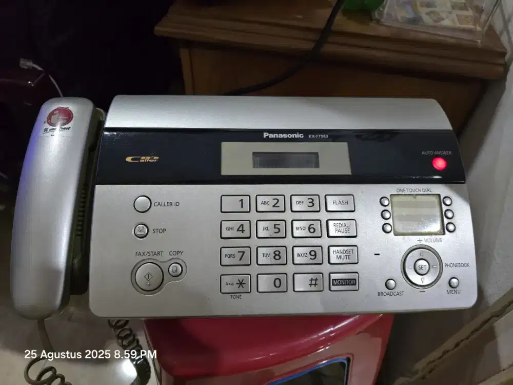 Mesin fax dan telpon