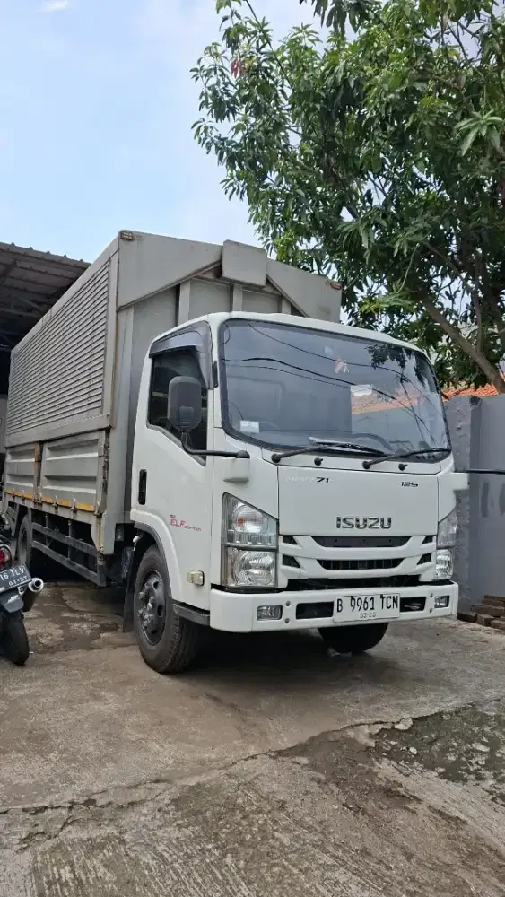Isuzu NMR71L CDD long wingsbox orsinil 2019