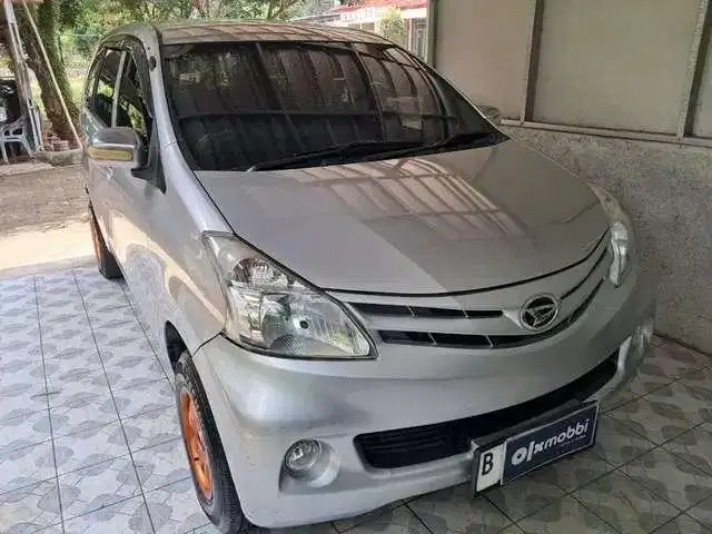 LOW DP Daihatsu Xenia 1.0 M STD Bensin-MT 2013 SRU