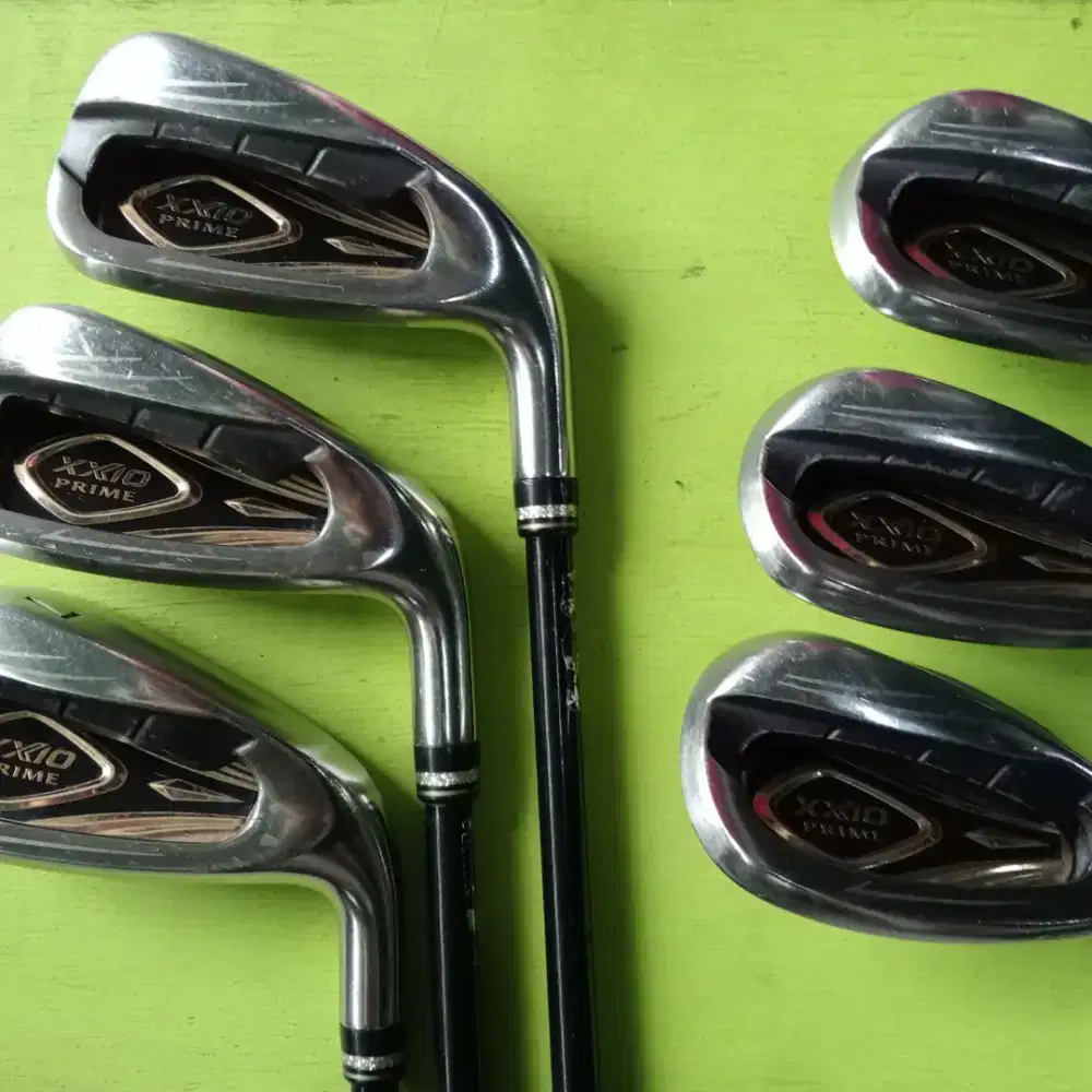 Iron set XXIO Prime SP-1100 8batang