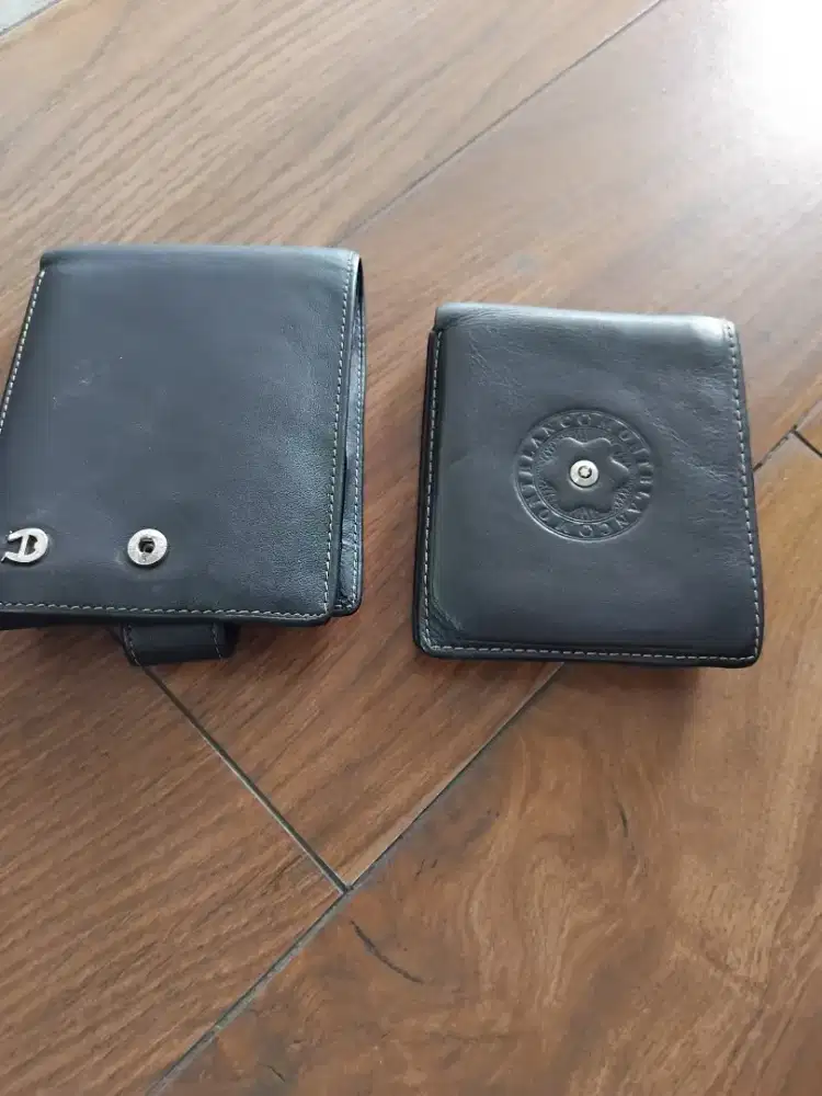 Dompet kulit di jual cepat