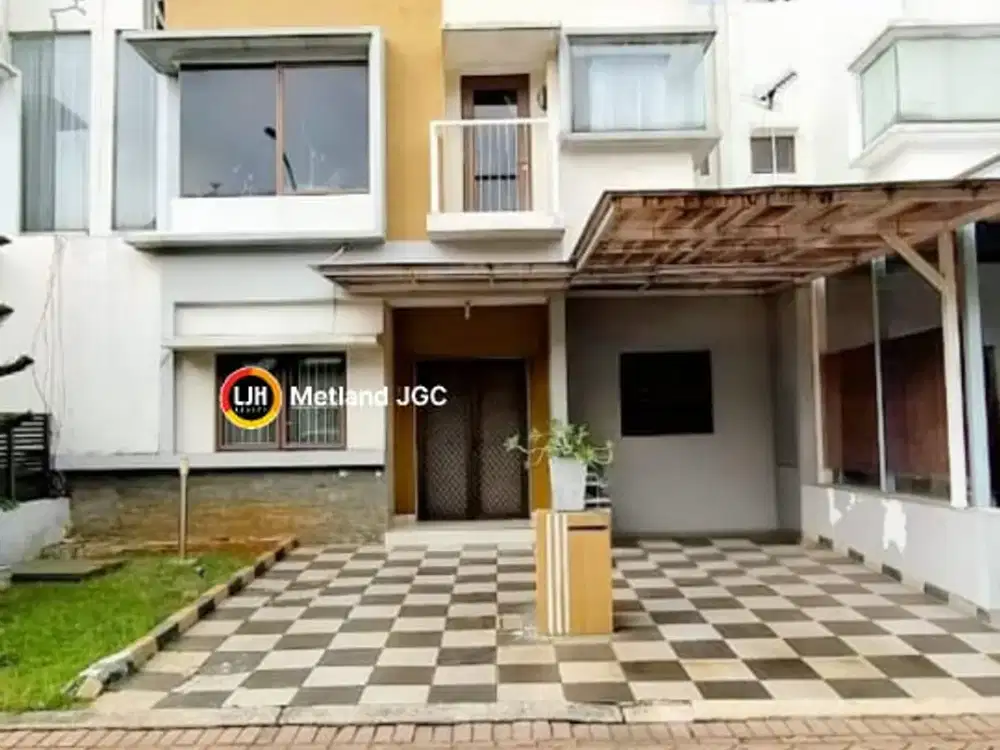 Dijual Rumah Full Renov Di Cluster Cassia JGC