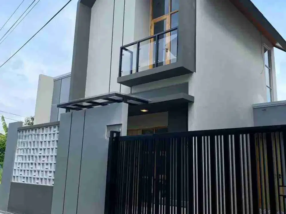 Rumah baru siap pakai strategis & kekinian