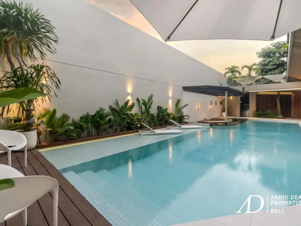 FREEHOLD | LUXURY VILLA IN A PRESTIGIOUS GATED ESTATE - UMALAS