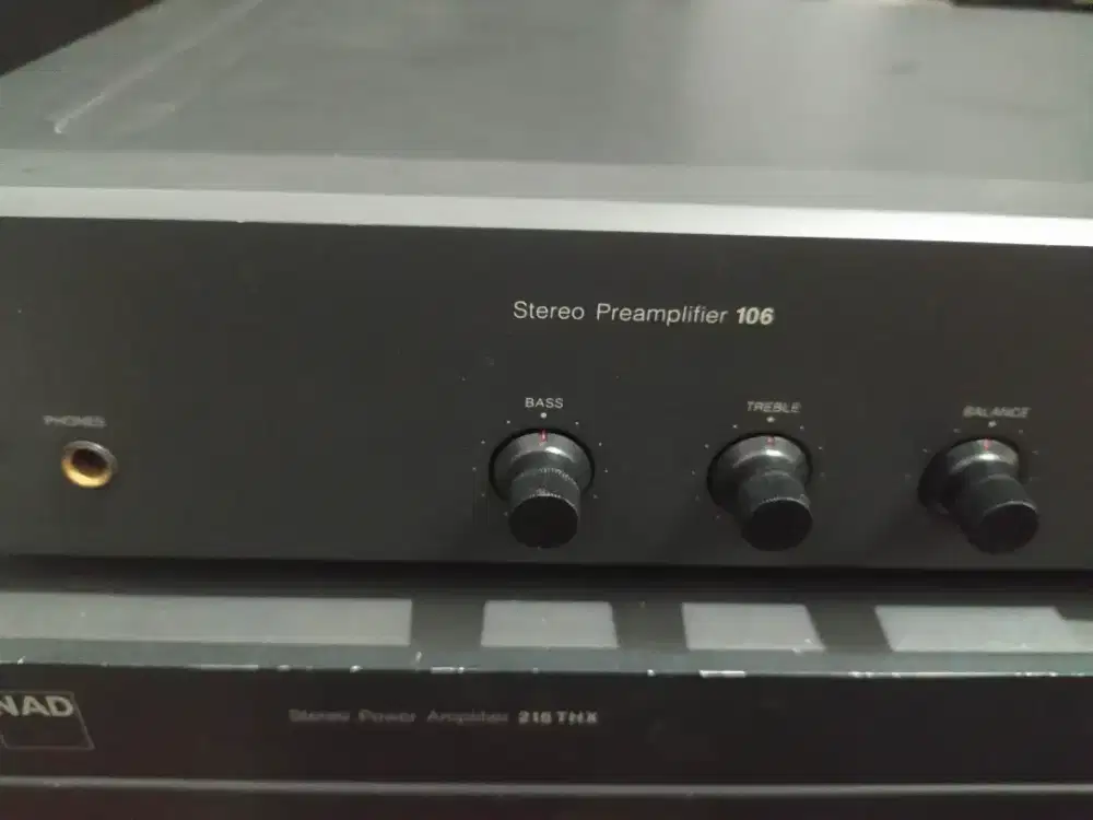 Preamplifier NAD 106