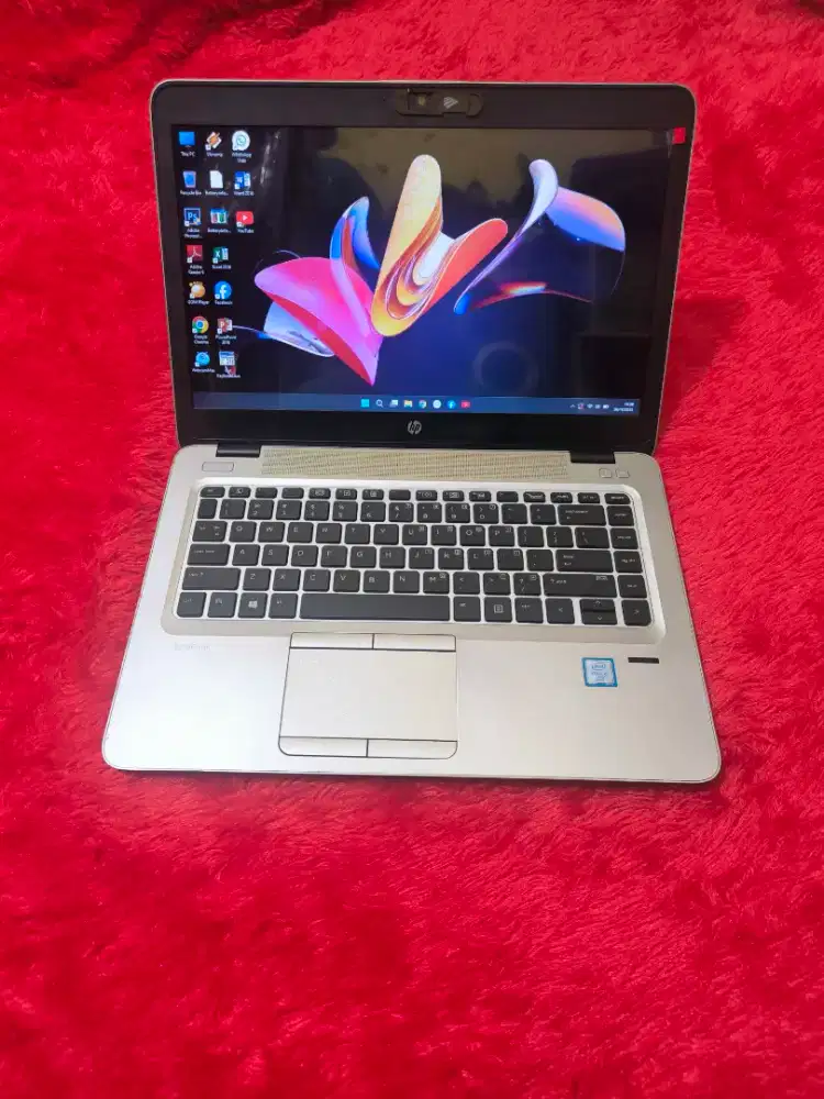 dijual laptop HP ELITEBOOK 840 G3 slim,super Kencang, core i5 gen 6
