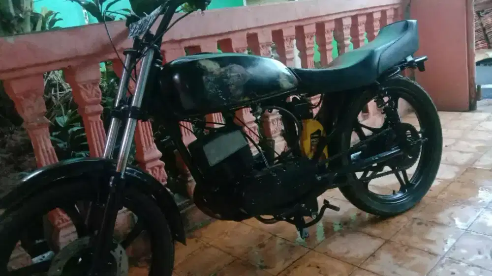 Suzuki GP 125 th1980 ss komplit