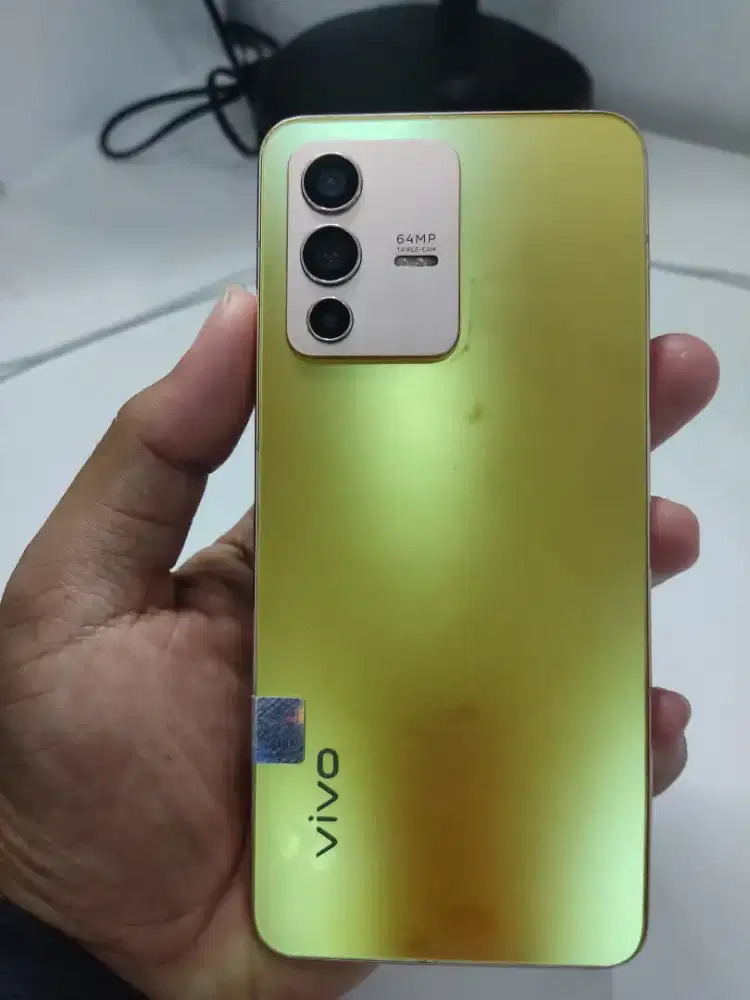 Vivo V23 5G RAM 8GB / ROM 128GB - Second Resmi Ori