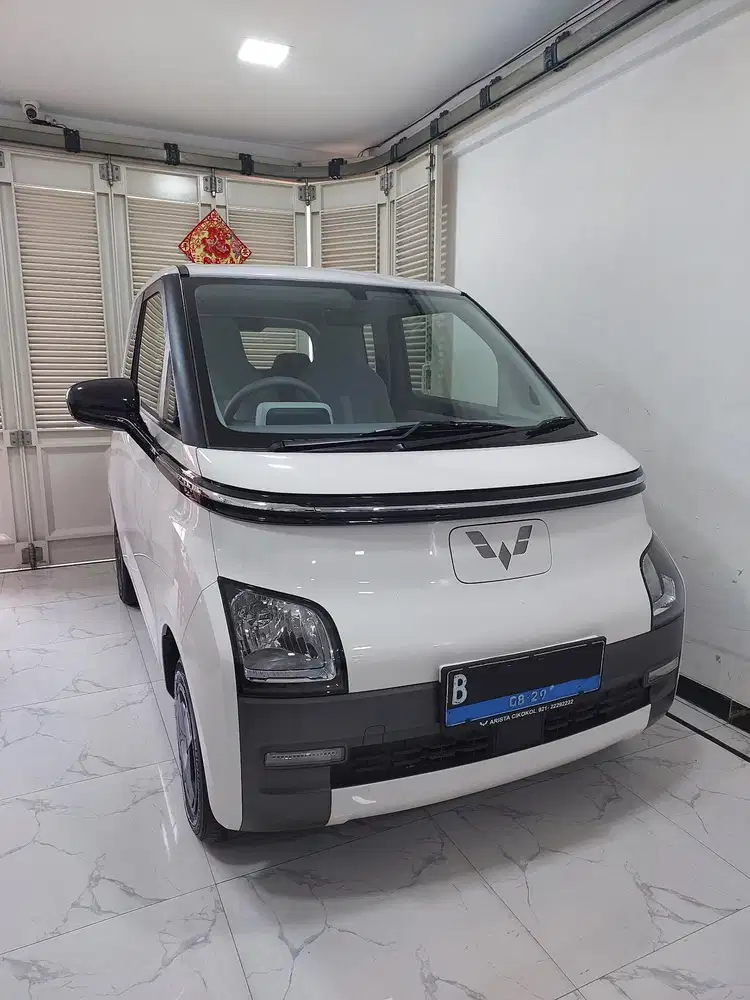 Wuling Air EV Lite 200 Standard Range 2024 bln 8 CASH