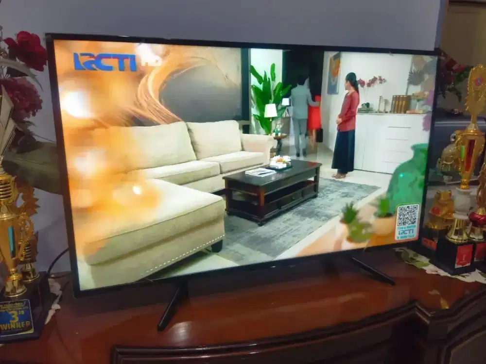 Televisi SONY KDL-50W 660F