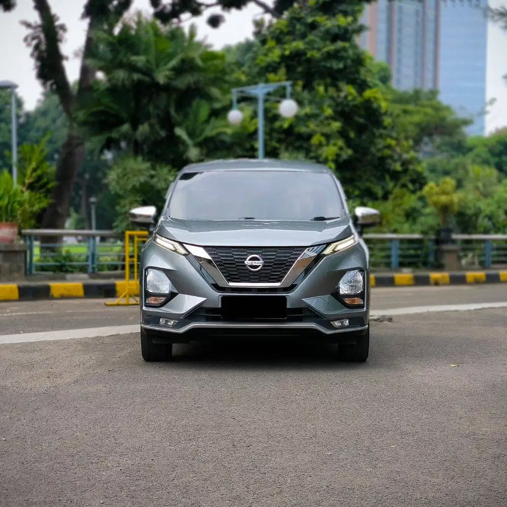 NISSAN LIVINA VL 1.5 MATIC 2019 TERAWAT SIAP PAKAI KM ASLI DAN GARANSI