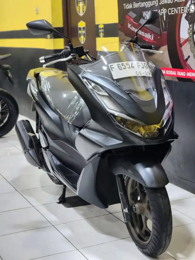 YUHUUU READY PCX 160 ABS