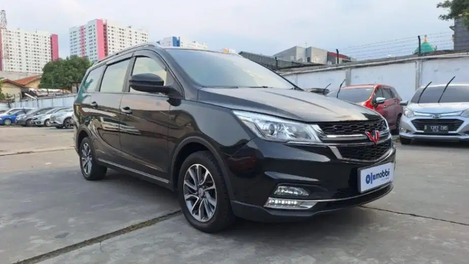LOW DP Wuling Cortez 1.5 CT L Bensin-AT 2022 RKL