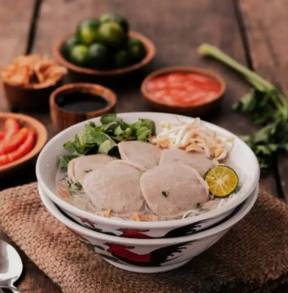 Dibutuhkan Pramusaji Bakso di BSD &  Pamulang