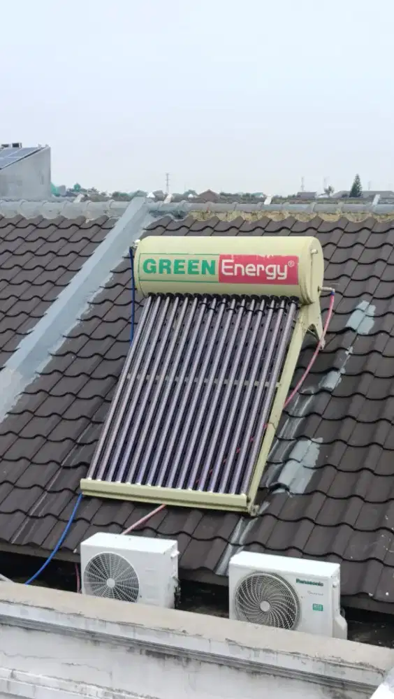 Water heater green energy