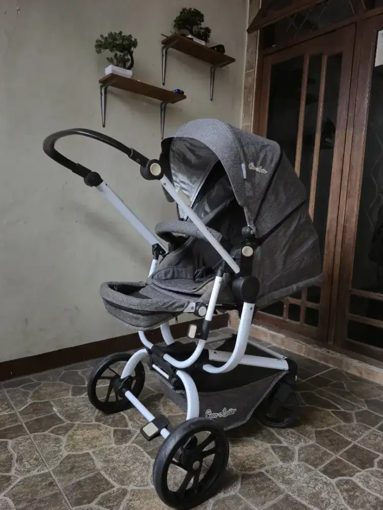 PRELOVED STROLLER COCOLATTE QUANTUM